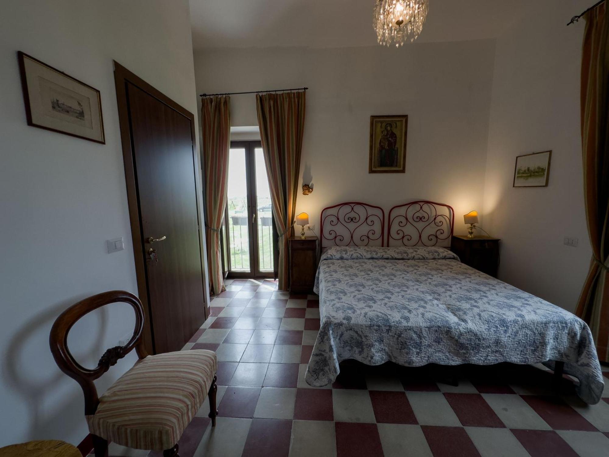 Country Relais La Torretta Baronale Guest House San Giorgio del Sannio Eksteriør bilde