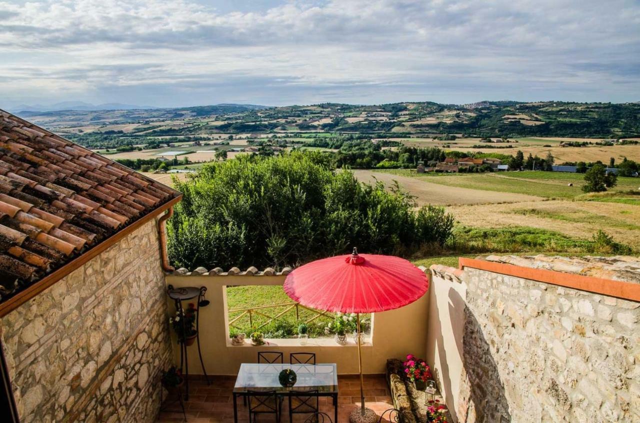 Country Relais La Torretta Baronale Guest House San Giorgio del Sannio Eksteriør bilde